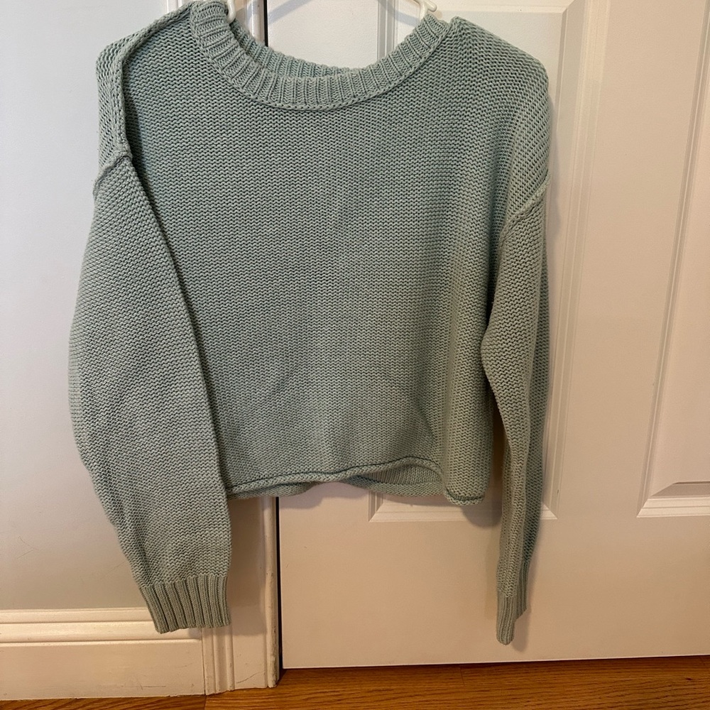 American Eagle Boxy Fit Cropped Sweater XS Sage Green
